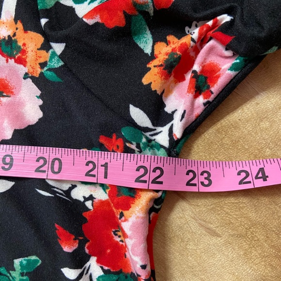 3x dress 💃* - Picture 4 of 7